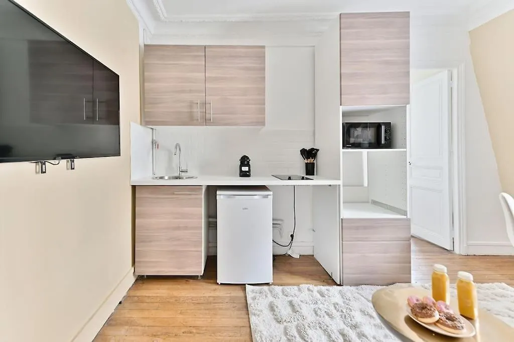 Appartement Cosy Face De Paris Montparnasse - II Apartment